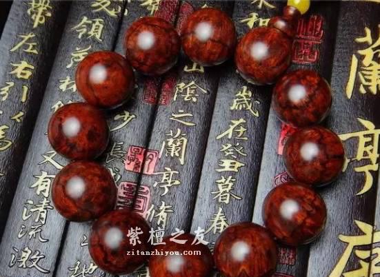 小叶紫檀玩坏了怎么办？这些小窍门帮你解决烦恼