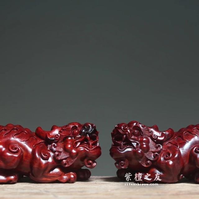 小叶紫檀精品欣赏：貔貅 招财避邪的一对瑞兽-3