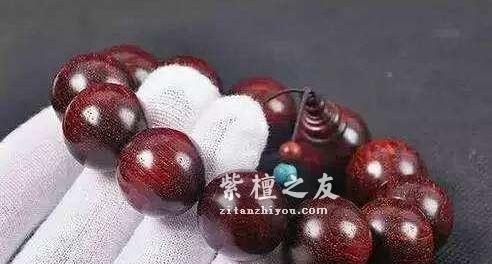 小叶紫檀盘玩的三大误区-1