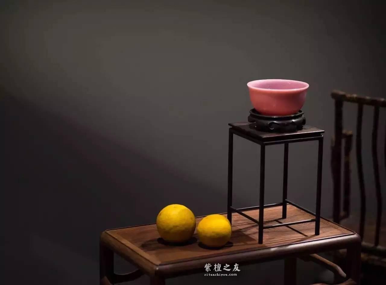 古代文人书斋是如何布置的？紫檀在古人案头中的地位-3