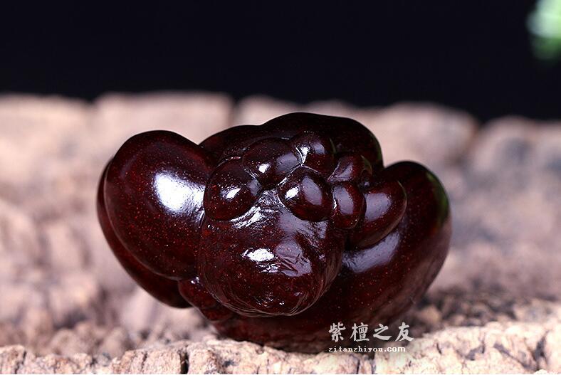 小叶紫檀蘑菇手把件 老料高密度-7