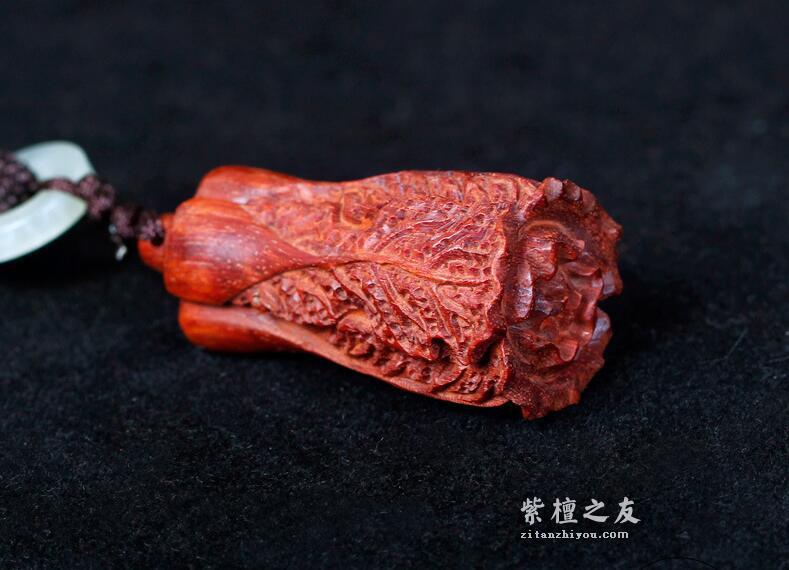 精品印度老料小叶紫檀白菜文玩手把件-2