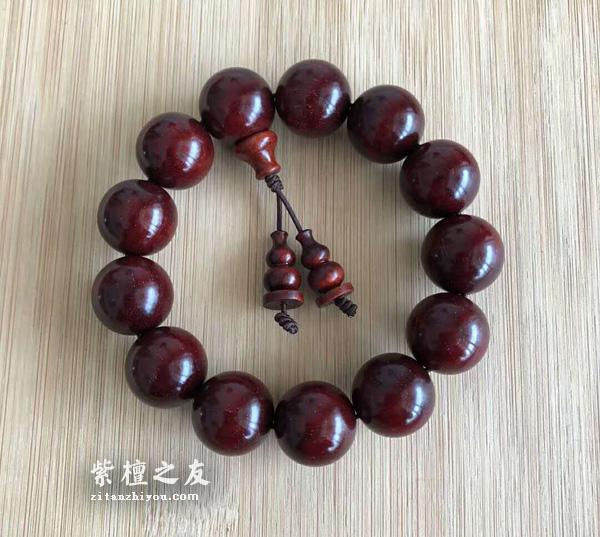 什么才是真正的极品小叶紫檀手串，你知道吗？-4