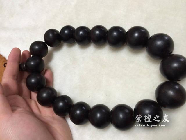 小叶紫檀盘黑了怎么办？别慌，小编给你支招！-3