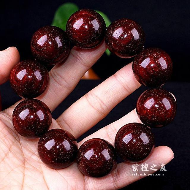 你的小叶紫檀为什么越盘越黑？到底该如何盘玩呢？-3