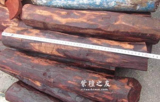新手玩家注意了：所谓的老料小叶紫檀就是一个坑！-3