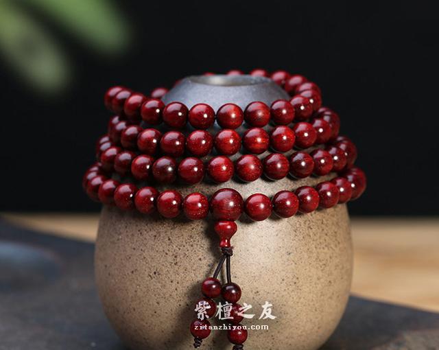 新手入门，教你挑选适合自己的小叶紫檀！-5