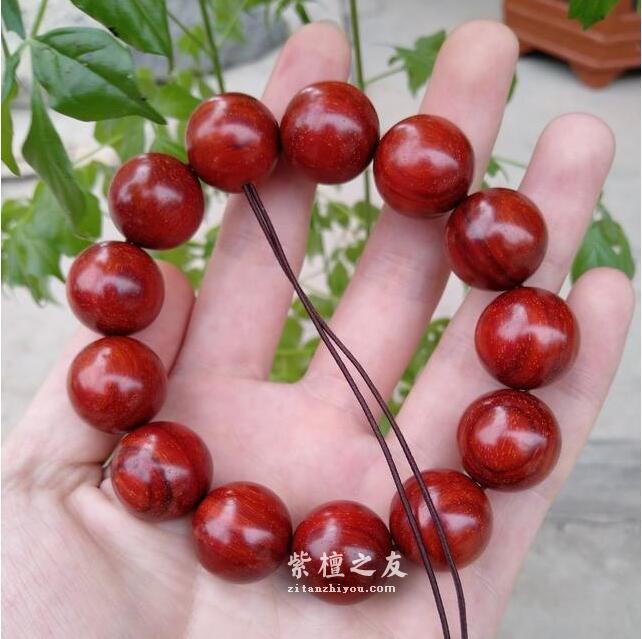 小叶紫檀盘污了，到底怪谁？-6